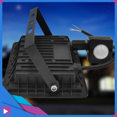 Halogen Naświetlacz LED 50W z Czujnikiem Ruchu i Zmierzchu na Kablu Naświetlacz Zewnętrzny IP65 do Ogrodu i Elewacji ASATO®